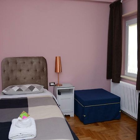 B&B Aurora Domus D'A-Mare Pesaro Ngoại thất bức ảnh