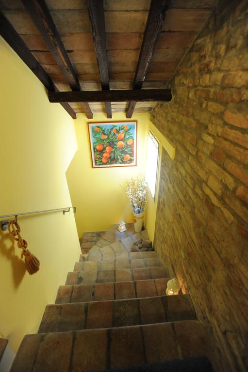 B&B Aurora Domus D'A-Mare Pesaro Ngoại thất bức ảnh
