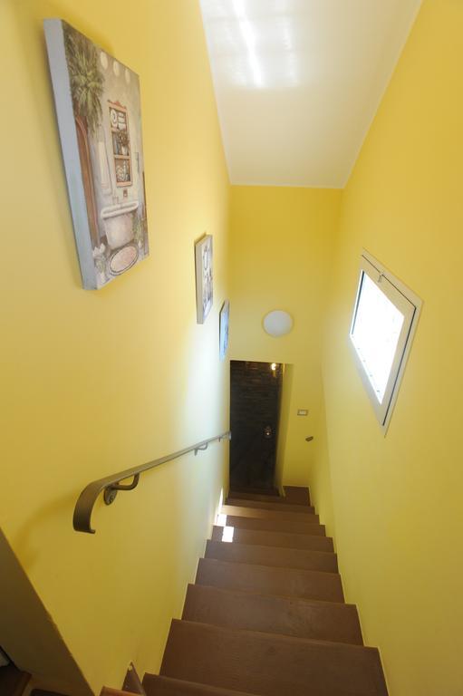 B&B Aurora Domus D'A-Mare Pesaro Ngoại thất bức ảnh