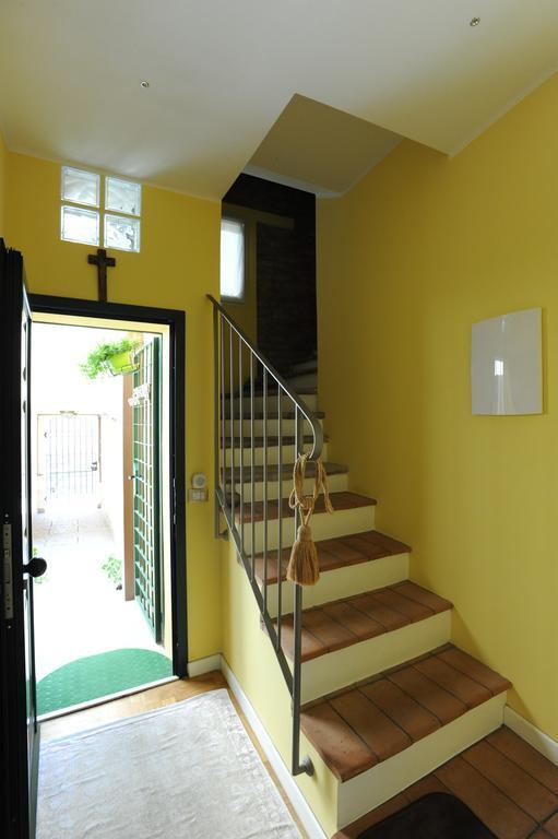 B&B Aurora Domus D'A-Mare Pesaro Ngoại thất bức ảnh