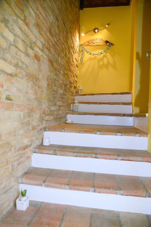 B&B Aurora Domus D'A-Mare Pesaro Ngoại thất bức ảnh