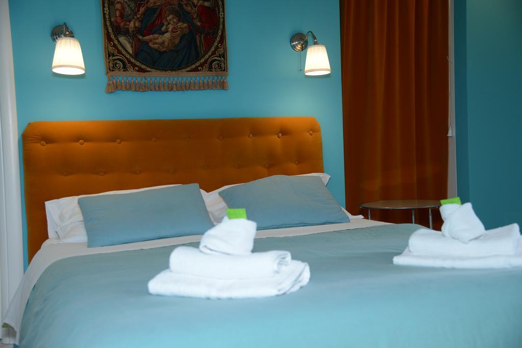 B&B Aurora Domus D'A-Mare Pesaro Ngoại thất bức ảnh