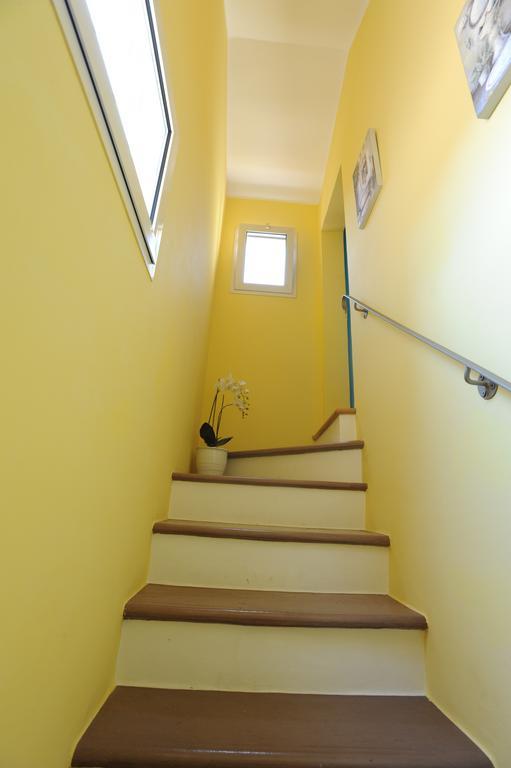 B&B Aurora Domus D'A-Mare Pesaro Ngoại thất bức ảnh